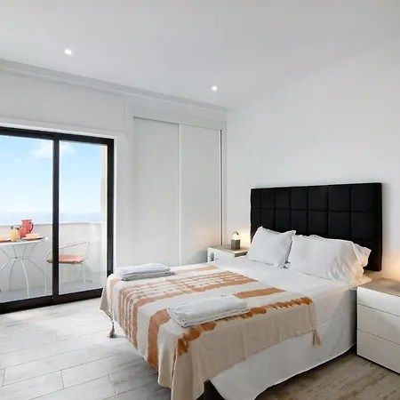 Torre Sol 10º6Vista Mar,Com Piscina Armação de Pêra